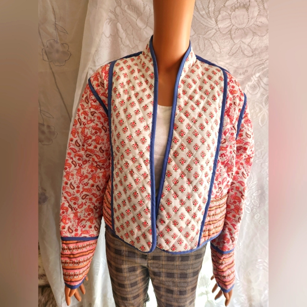 Woman Reversible multi color/floral cardigan/ jacket.